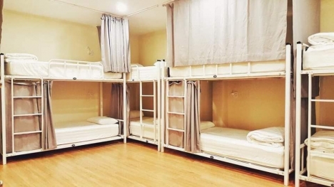 Hiếm Bùi Viện Q.1 50m2 4 tầng chỉ 15 tỷ xe hơi đỗ cửa.