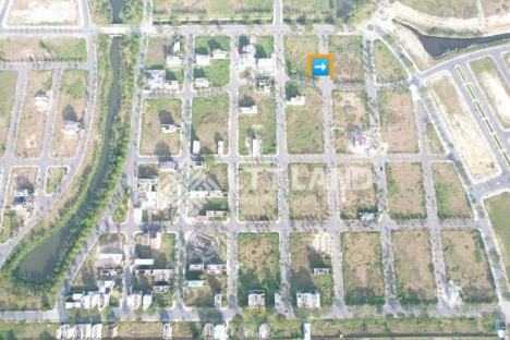 Cần bán 180m2 FPT Đà Nẵng
 trục thông