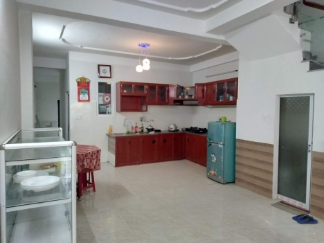 Cần cho thuê nhà mặt đường Trần Hưng Đạo - Điện Bàn Quảng Nam
