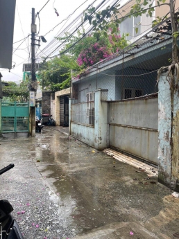 Nhà cấp 4 mê lững trung tâm hải châu.
