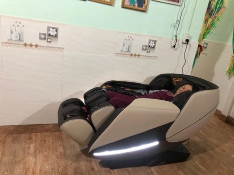 Ghế mát xa Lifesport LS-350 plus giá giảm sâu như rãnh Mariana
