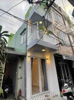Nhà 2 tâng quan thanh khê. Nhà mới.