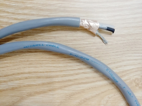 Cáp tín hiệu chống nhiễu Hosiwell 1 Pair 14AWG