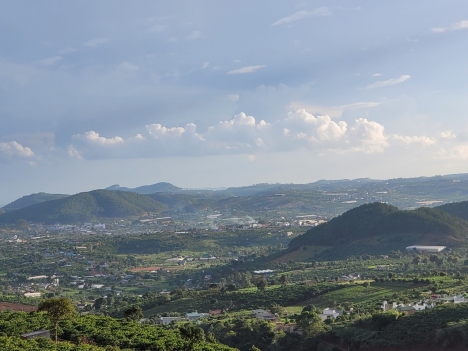 Bán Đất Mê Linh 1,55 Tỷ 2 mặt đường DT 305m2 Thổ Cư 120m Mê Linh - Lâm Hà - Lâm Đồng