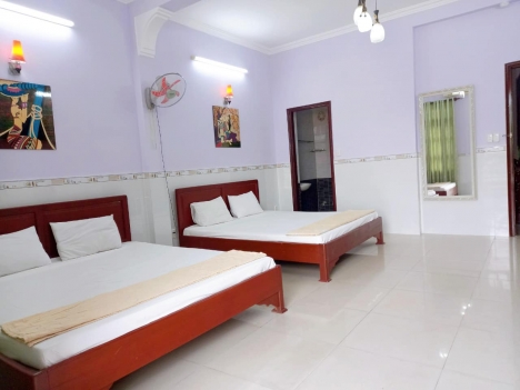 176/ Cho thuê khách sạn ngay bùng binh Paradise mặt tiền Nguyễn An Ninh