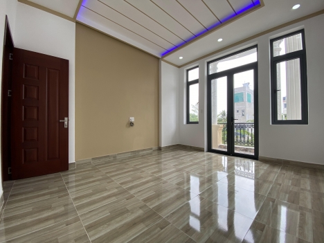 Bán Nhà 2 Lầu 1 Trệt - Giá Tốt Nhất Tp.thuận An - Bình Dương
