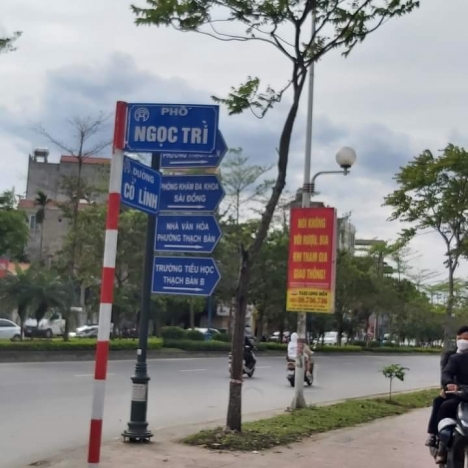 Bán nhà mới Nguyễn Văn Linh, Thạch Bàn diện tích 36m2, 5 tầng, mặt tiền 3,7m giá 3,9 tỷ.