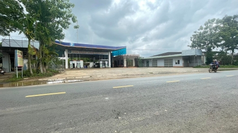 Bán Đất Bình Thạnh 4,2 Tỷ 8x72m Mặt Tiền Quốc Lộ 27 DT 576m2 TC 100m2 Bình Thạnh