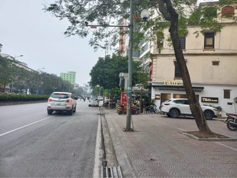 Bán nhà mặt đường 5, Trâu Quỳ, Gia Lâm diện tích 160m2, mặt tiền 5m giá 16 tỷ.