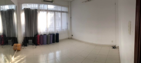 Cho thuê Nhà nguyên căn - Hẻm xe hơi - Đường 3/2- 23tr/tháng 079 789 2268