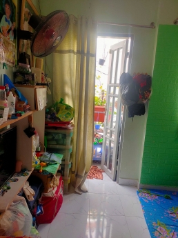 Nhỉnh 3 tỷ có hộ khẩu Q.1 24m2 2 tầng Hồ Hảo Hớn