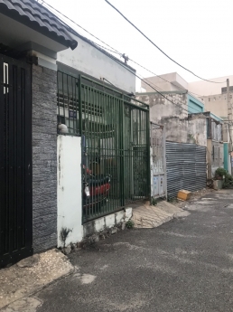 180/ Bán nhà cấp 4 chưa qua đầu tư hẻm xe hơi Huyền Trân Công Chúa