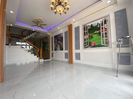 Bán Nhà 2 Lầu 1 Trệt 70m2 - Giá Cực Tốt Cho Khách Thiện Chi