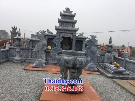Mồ đá đẹp bắc cạn - lăng mộ ba mái