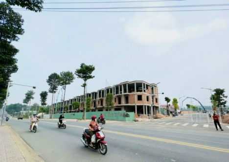 Đất Tân Uyên giá rẻ, sổ riêng, TT hành chính Uyên Hưng
