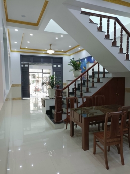Bán Nhà Lầu Trệt - Giá Rẻ Nhất KDC - Bình Chuẩn - Thuận An - Bình Dương