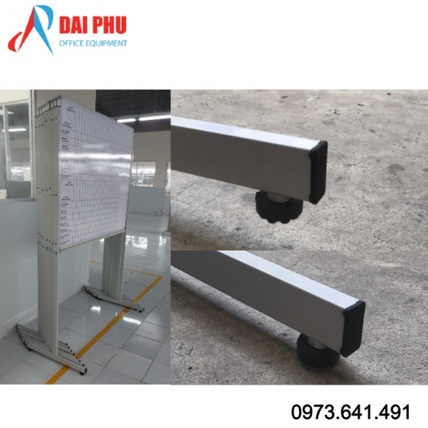 Thi công bảng từ trắng có chân tại Củ Chi