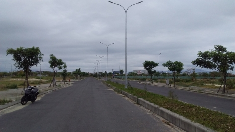 Chính chủ bán cặp lô FPT trục đường 2 làn, thông Quảng Nam