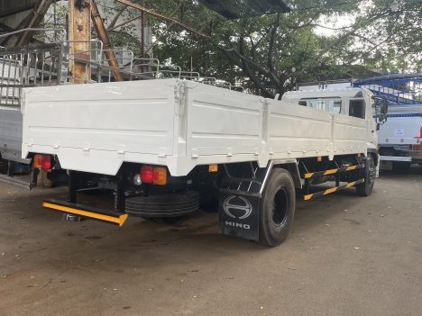 Bán xe Hino FG thùng lửng