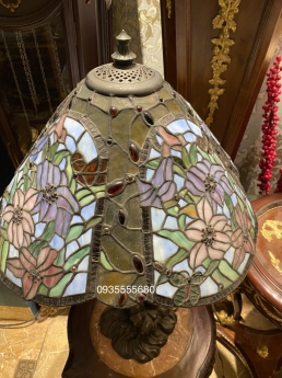 Đèn bàn tiffany họa tiết cá heo