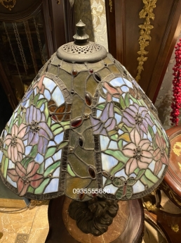 Đèn bàn tiffany họa tiết cá heo