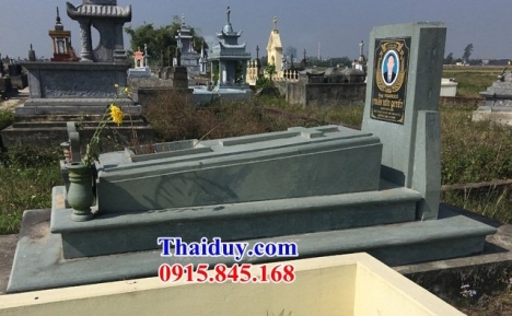 118 đăk lắk lăng mộ công giáo đẹp - mồ mả để cốt bằng đá