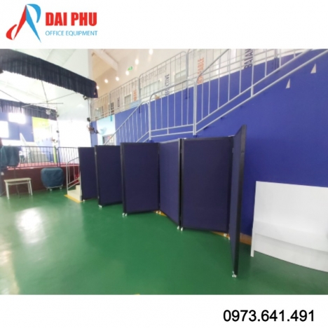 Mua vách ngăn văn phòng di động từ bảng ghim