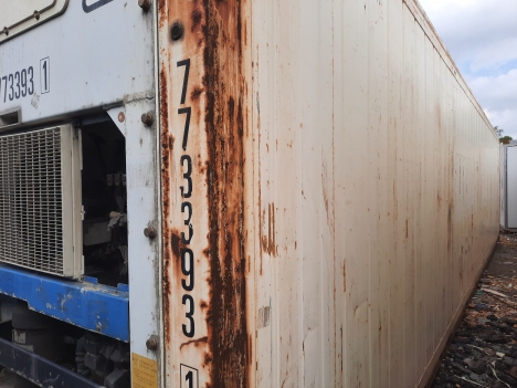 Container lạnh 40ft cũ kĩ bên ngoài chất lượng bên trong