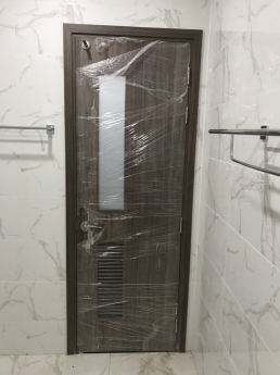 Ưu nhược điểm của cửa gỗ công nghiệp là gì?