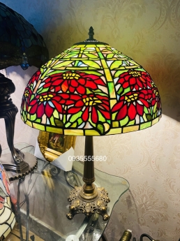 Đèn bàn tiffany họa tiết hoa trạng nguyên