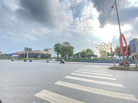 NHÀ 2 MẶT TIỀN 4 TẦNG THIẾT KẾ ĐẸP FULL NỘI THẤT NGAY HỒ GIA SÀNG,TPTN HIẾM CÓ KHÓ TÌM.