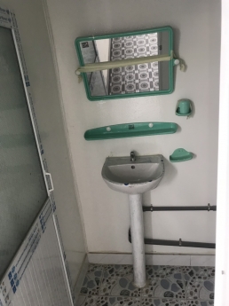 Container văn phòng 20feet có WC sơn mới