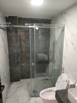 Siêu phẩm Gara Ô tô Hai chiếc.Kinh Doanh Thang Máy Phố Lê Đức Thọ - Nam Từ Liêm.