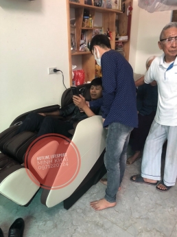 LS-366 siêu phẩm ghế massage mới nhất LIFESPORT giá siêu sốc