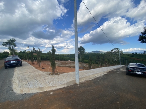 HÀNG HIẾM Bảo Lộc Lâm Đồng ngang 5m, dưới 800tr, ĐẦU TƯ hoặc ĐỂ DÀNH nghỉ dưỡng lâu dài