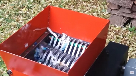 Máy Nghiền Vỏ Chai Nhựa | Rotec Việt Nam