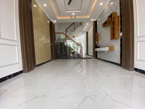 Bán nhà 2 lầu 1 trệt 4 phòng ngủ - kdc vip nhất Tp.Thuận An -Bình Dương