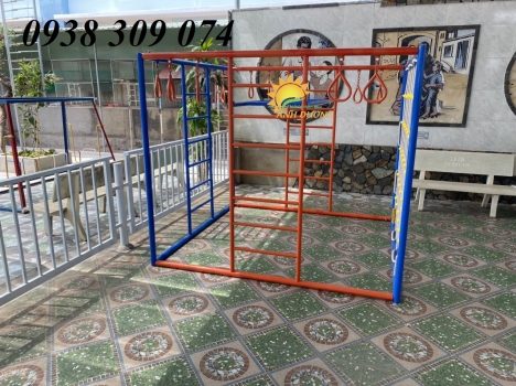 Thang leo đa dạng mẫu cho trẻ em