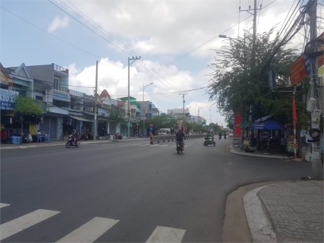 Cho thuê mặt bằng 1 trệt 1 lầu đường 30/4 TP Vũng Tàu
