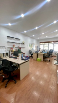 Bán Nhà Phân Lô Phố Mễ Trì-Nam Từ Liêm.Kinh Doanh VP. Gần Landmark 72.Vỉ hè hai bên giá tốt.