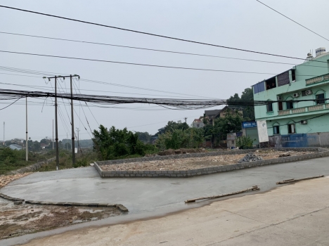 Bán lô 3 mặt tiền 240m2 kinh doanh p Tân Lập,tp Thái Nguyên.4 tỷ xxx