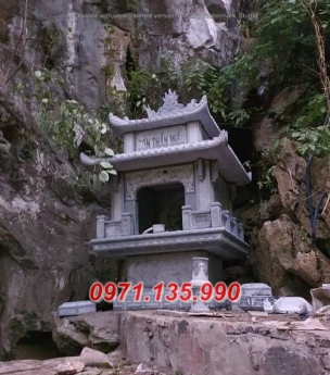 Sài gòn lăng mộ đá hình tháp 003, cất để tro cốt