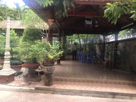 Cho thuê biệt thự sân vườn diện tích siêu lớn gần trường Cao Đẳng Du Lịch hẻm Trương Công Định P.8 T