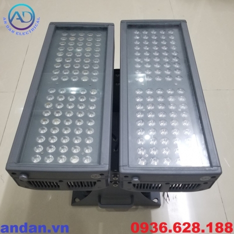 Đèn Pha LED Module 300W Sân Tennis – FTG-0339-300W 2x150W 3000K AC220V