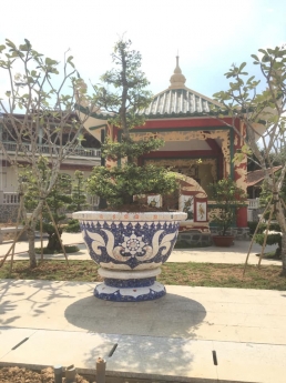 Cơ sở chậu hoa thế sơn - chậu hoa dán sành sứ - chậu khảm sành - cẩn miễng