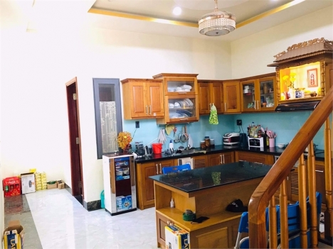Chỉ 3,7 tỷ có ngay nhà mặt tiền đường 7m5 quận Cẩm Lệ 2 tầng 80m2