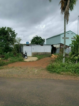 Bán nhanh lô đất mặt tiền đường chính Trần Nhật Duật