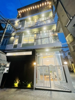 Siêu phẩm 4 tâng full nôi thất view biển