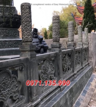 Tuyên Quang Cổng tứ trụ bằng đá xanh