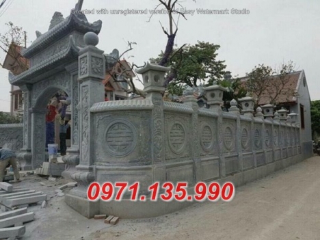 Tuyên Quang Cổng tứ trụ bằng đá xanh